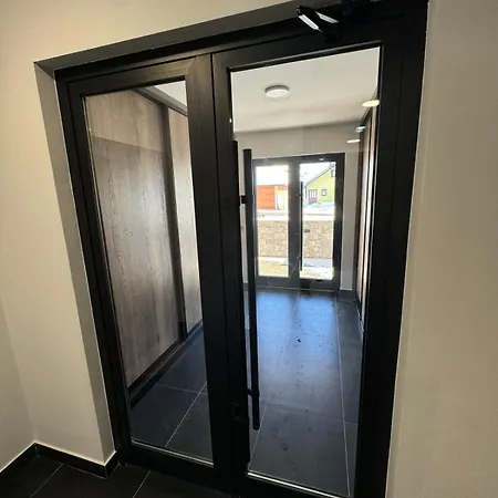 Apartment Luxurystudioanjainata